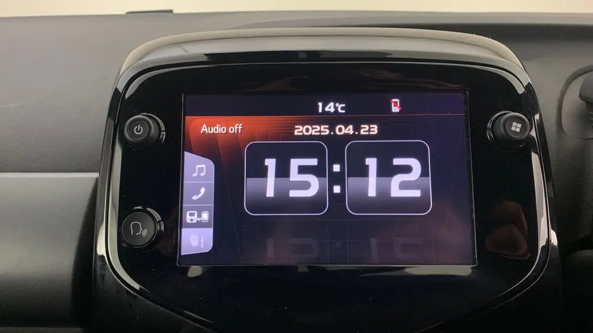 2021-toyota-aygo-10-vvt-i-x-trend-tss-x-shift-big-10
