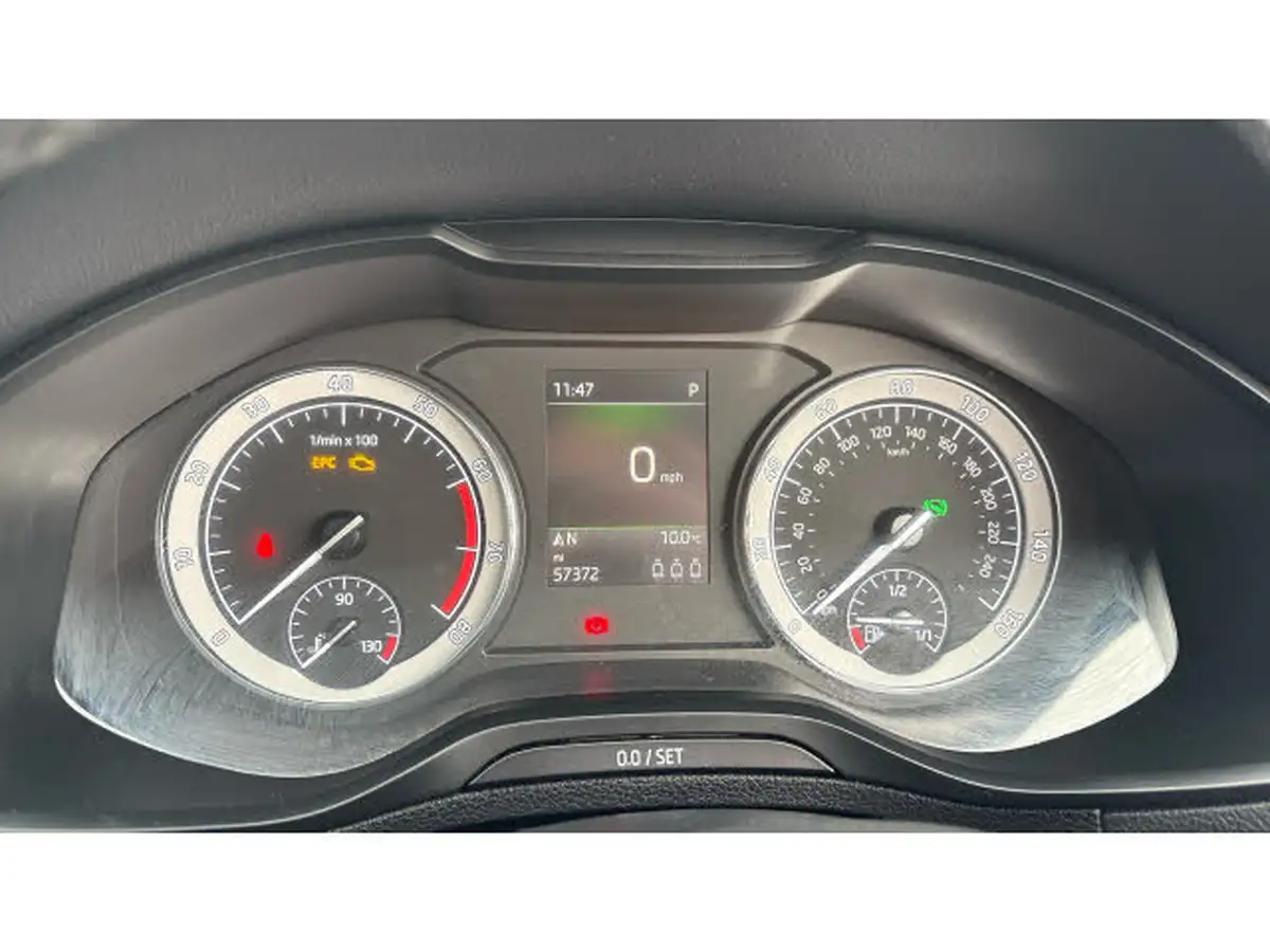 2019-skoda-karoq-15-tsi-edition-4x4-dsg-big-17