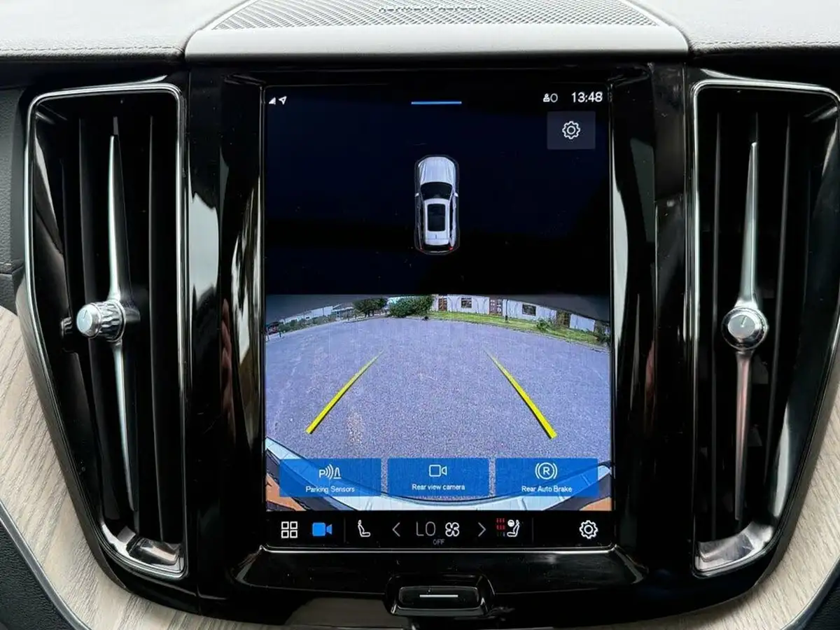 2021-volvo-xc60-20td-b4-inscription-pro-awd-big-23