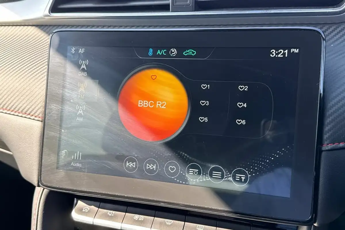 2023-mg-zs-suv-15-vti-tech-exclusive-big-32