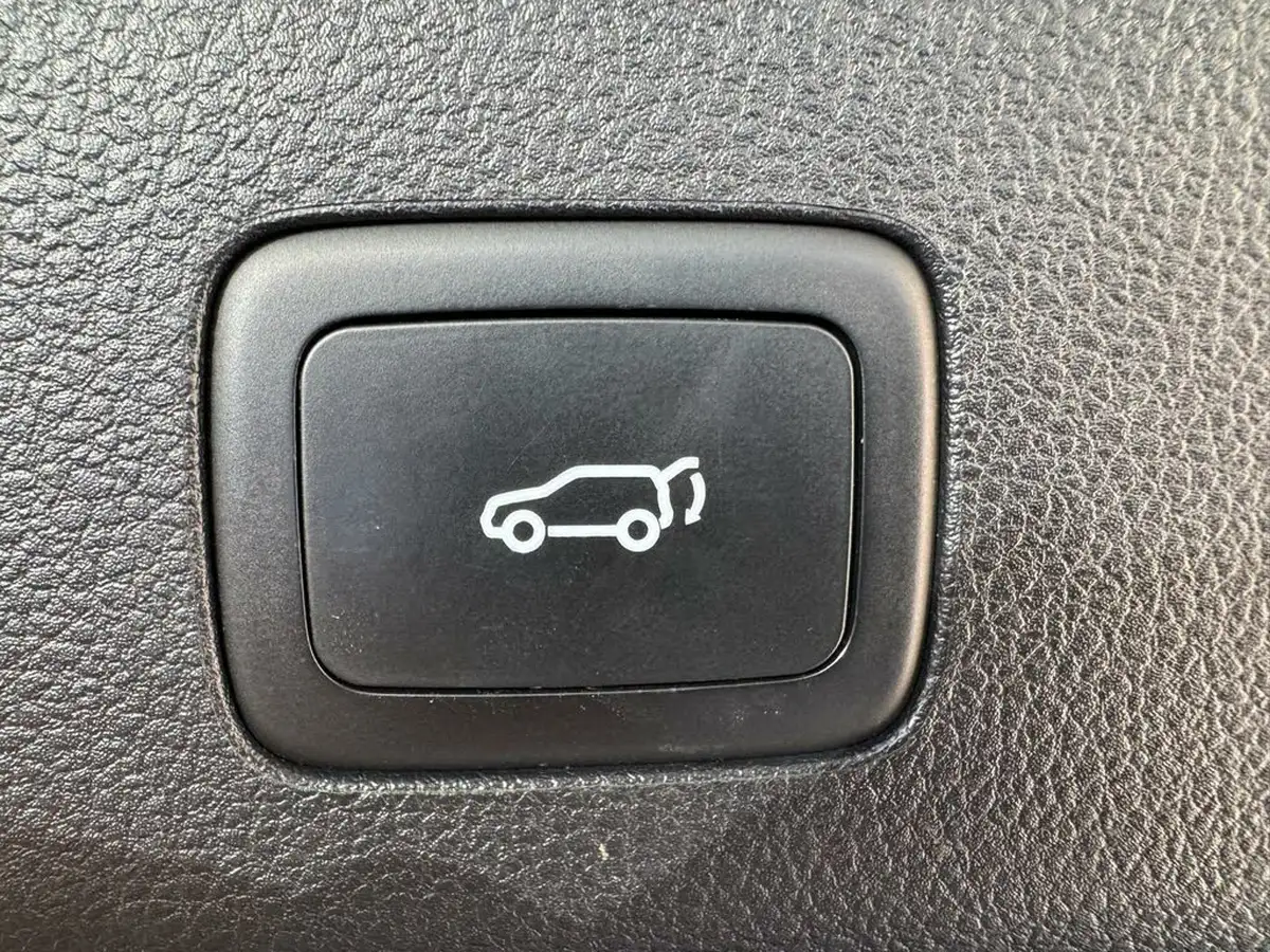 2022-mg-hs-15t-gdi-exclusive-258ps-plug-in-hybrid-auto-big-15