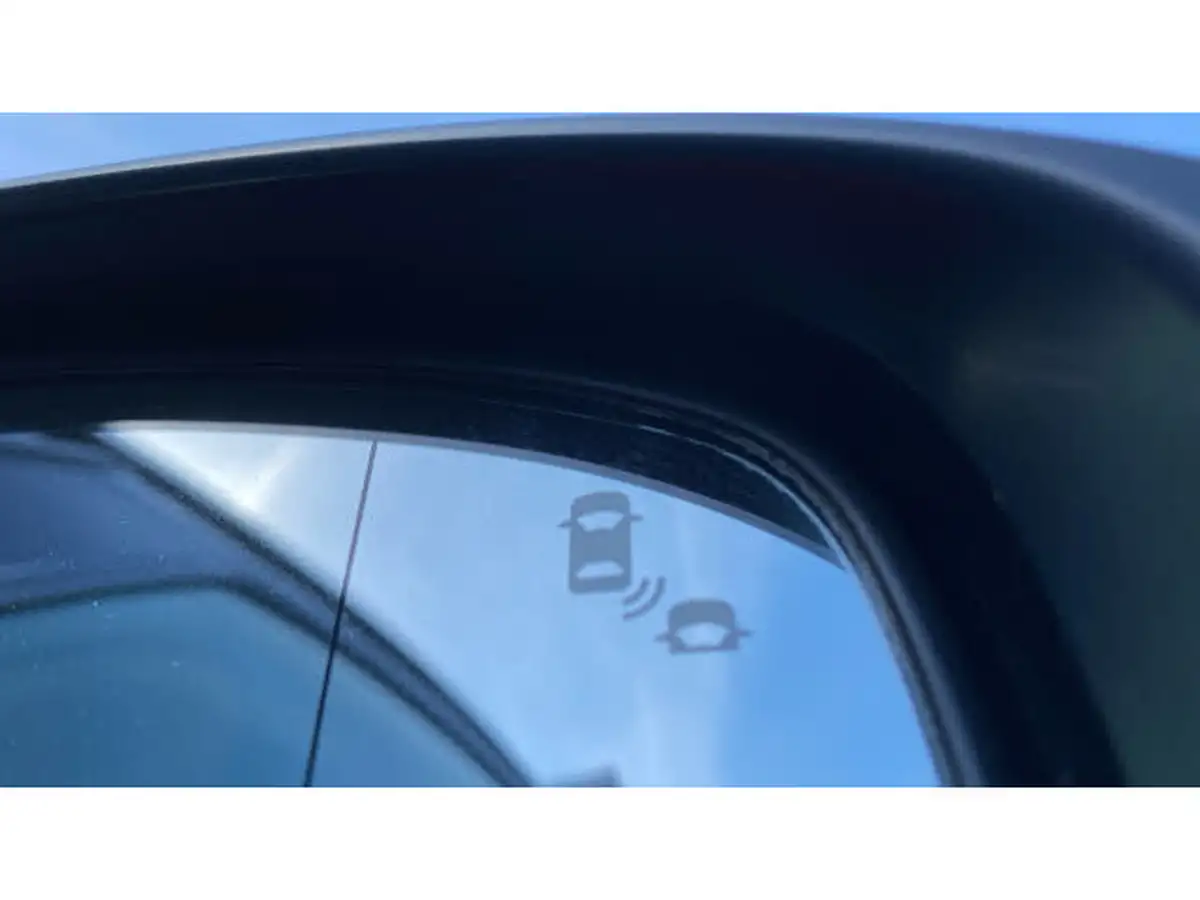 2022-honda-jazz-15-i-mmd-ex-107ps-big-15