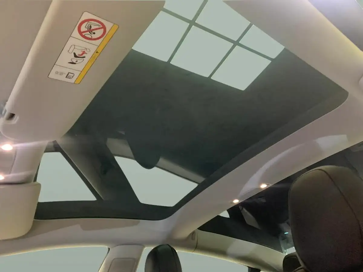 2021-tesla-model-3-e-long-range-awd-big-4