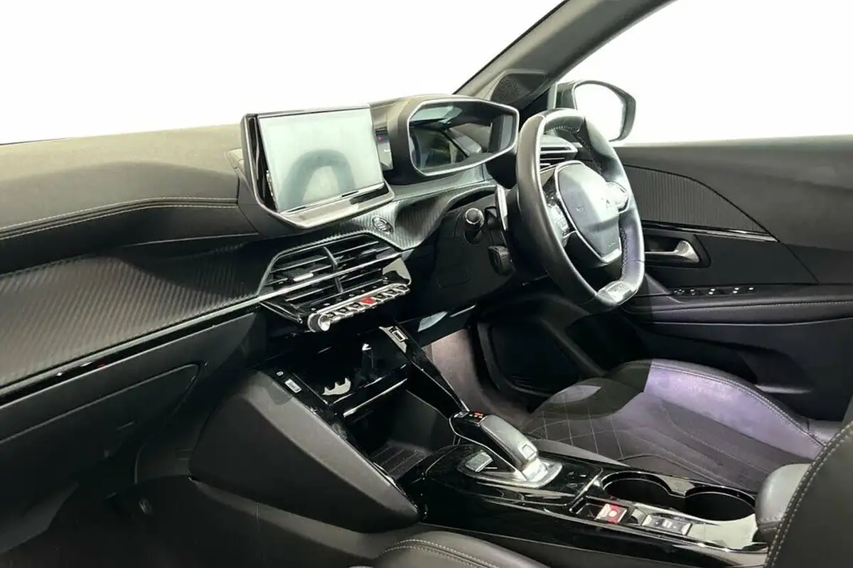 2022-peugeot-208-12-puretech-gt-premium-130bhp-eat8-big-8