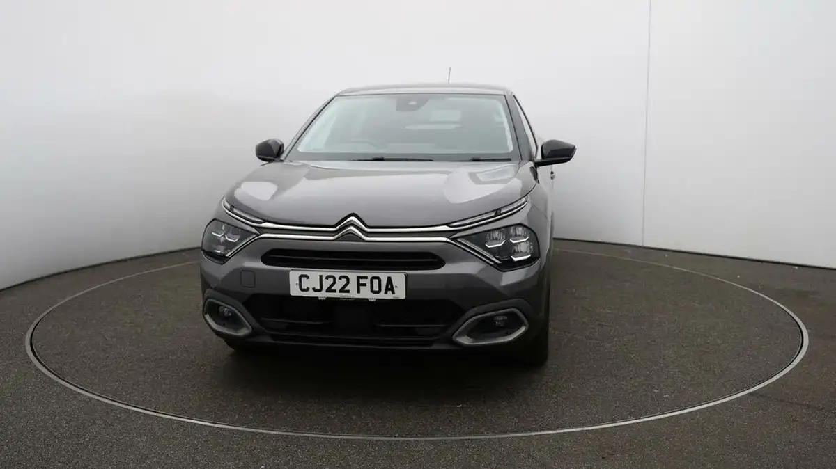 2022-citroen-c4-big-32