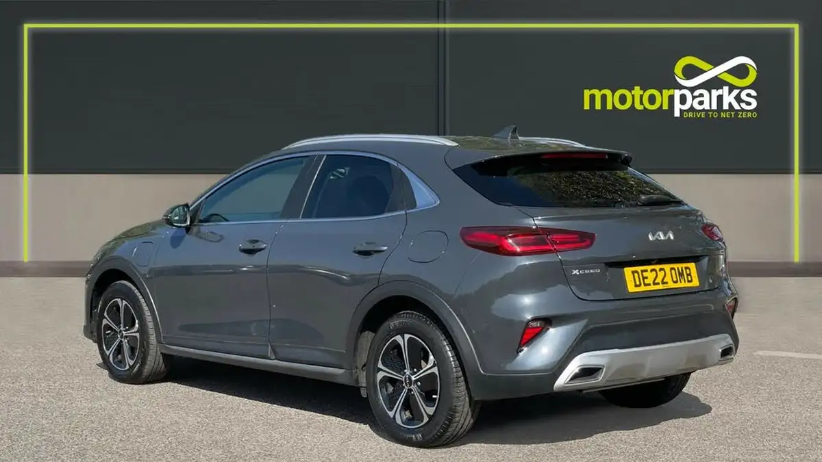 2022-kia-xceed-16-gdi-3-big-4
