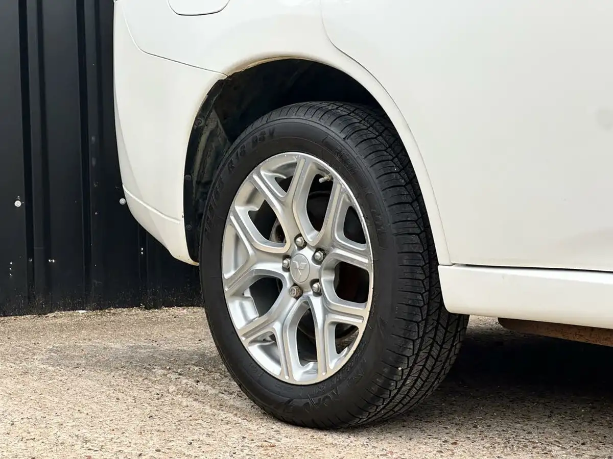 2015-mitsubishi-outlander-20-gx3h-phev-5st-big-33