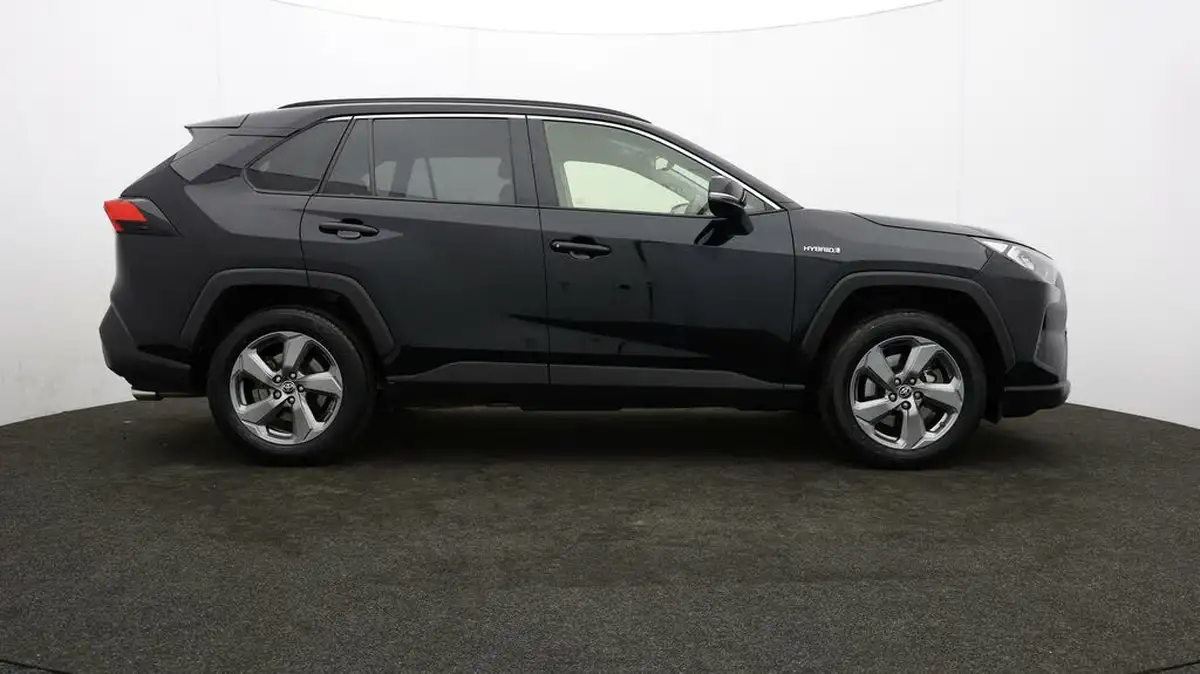 2021-toyota-rav4-25-vvt-i-design-215bhp-big-27