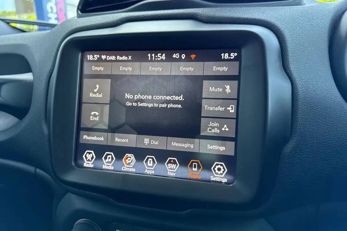 2021-jeep-renegade-10-gse-limited-big-51