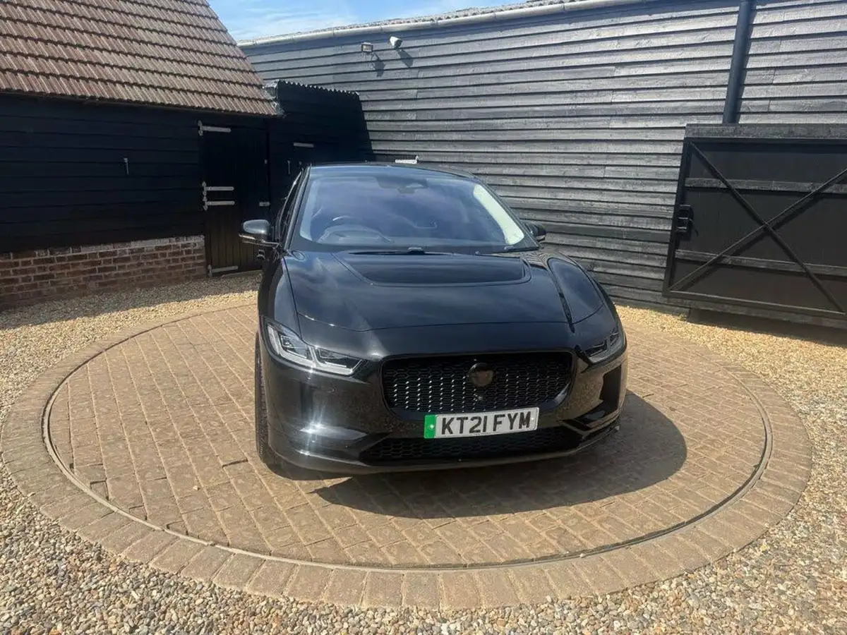 2021-jaguar-i-pace-ev400-hse-big-37