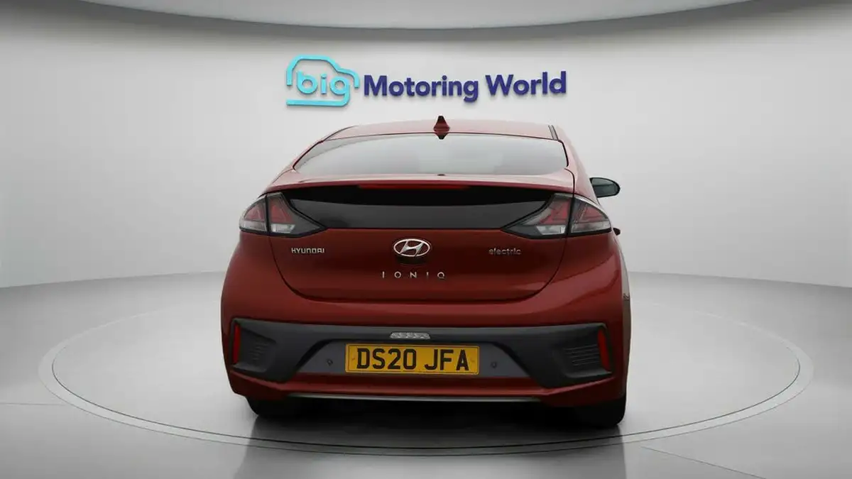2020-hyundai-ioniq-e-premium-se-electric-100kw-big-6