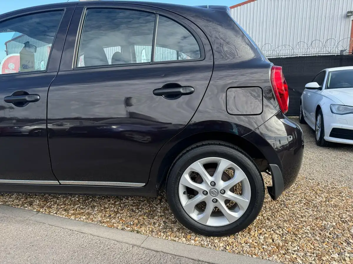 2016-nissan-micra-12-vibe-big-19
