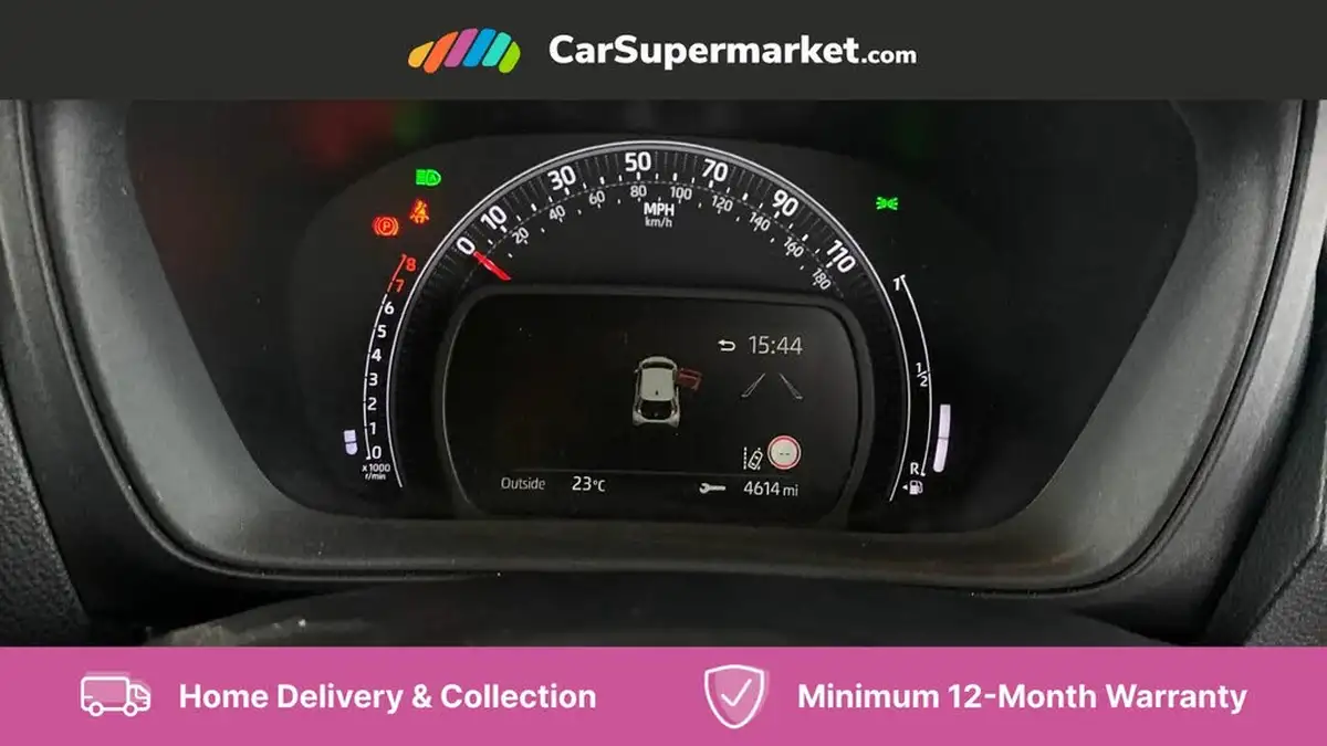 2023-toyota-aygo-x-10-vvt-i-pure-big-14