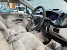 2011-honda-insight-13-se-small-8