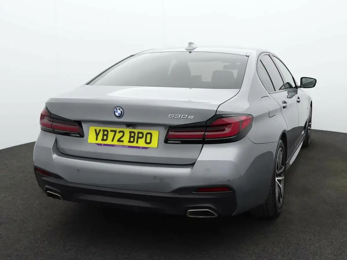 2022-bmw-5-series-20-530e-m-sport-saloon-4d-big-4