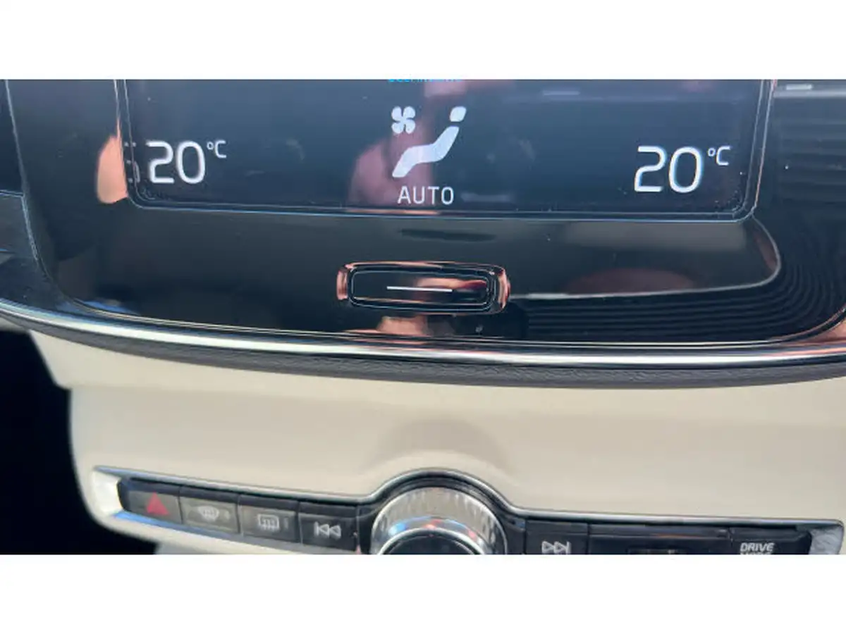 2020-volvo-xc40-15-t3-inscription-geartronic-big-23