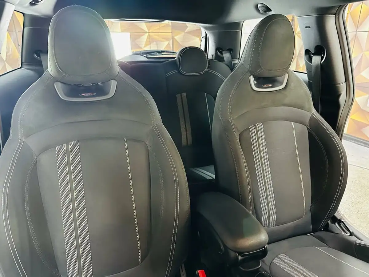 2020-mini-cooper-15-cooper-sport-hatchback-3d-big-11