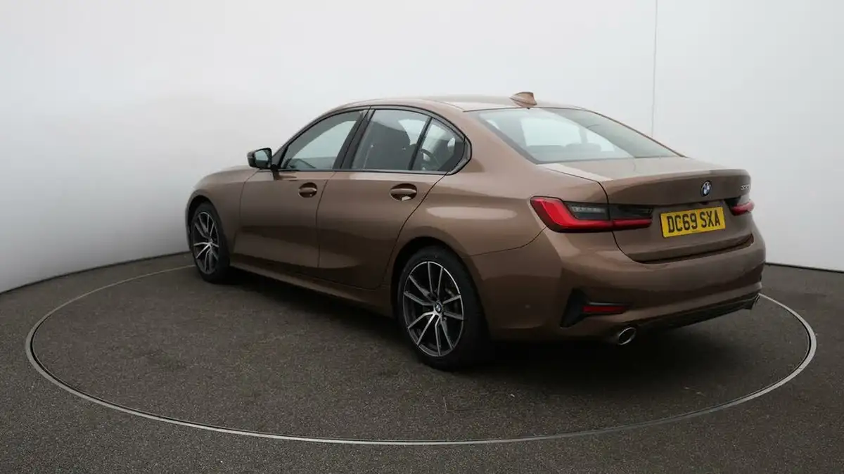 2020-bmw-3-series-20-330i-sport-saloon-4d-big-54