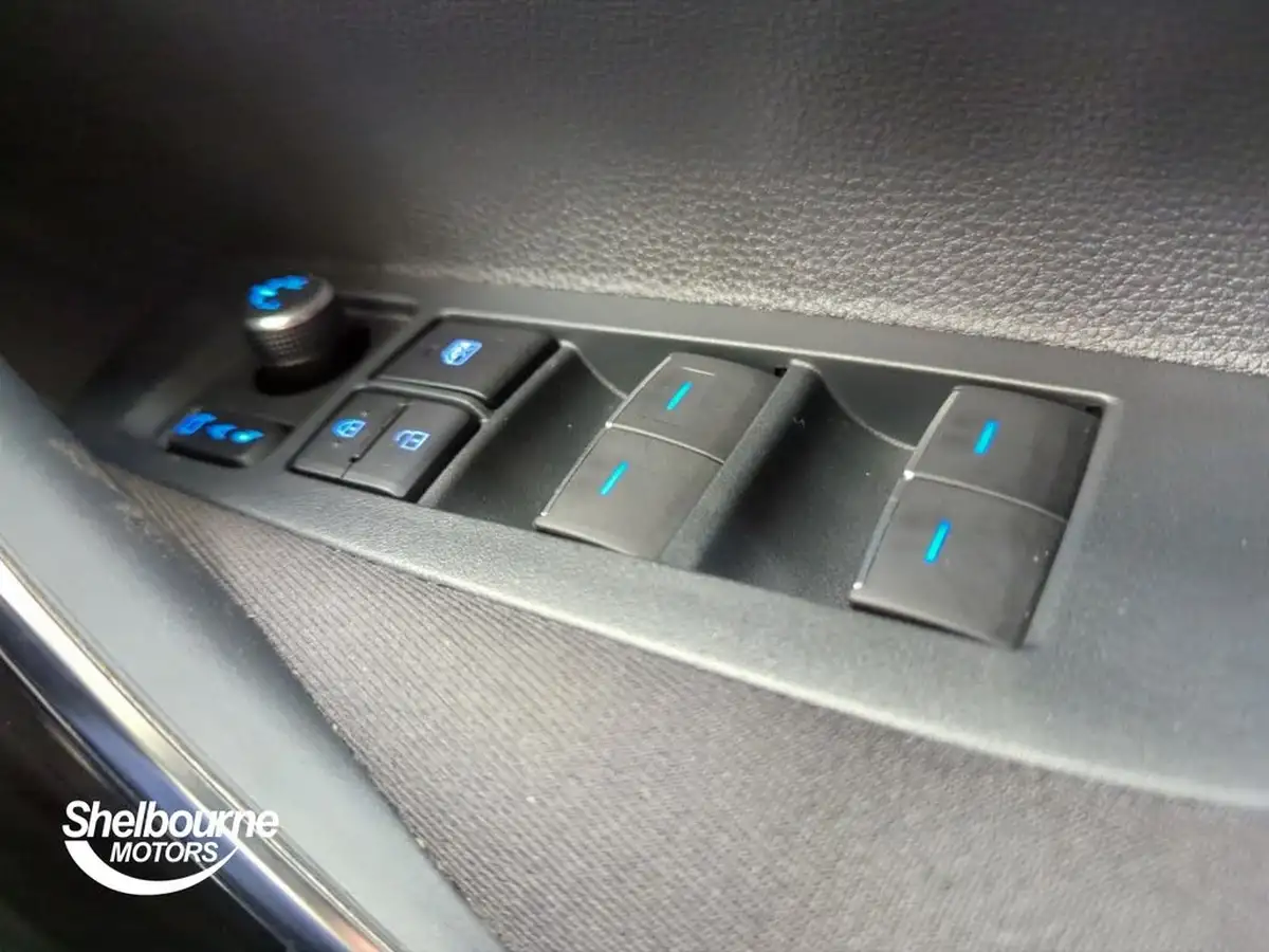 2022-toyota-corolla-18-vvt-i-gr-sport-120bhp-trk-hatchback-big-15