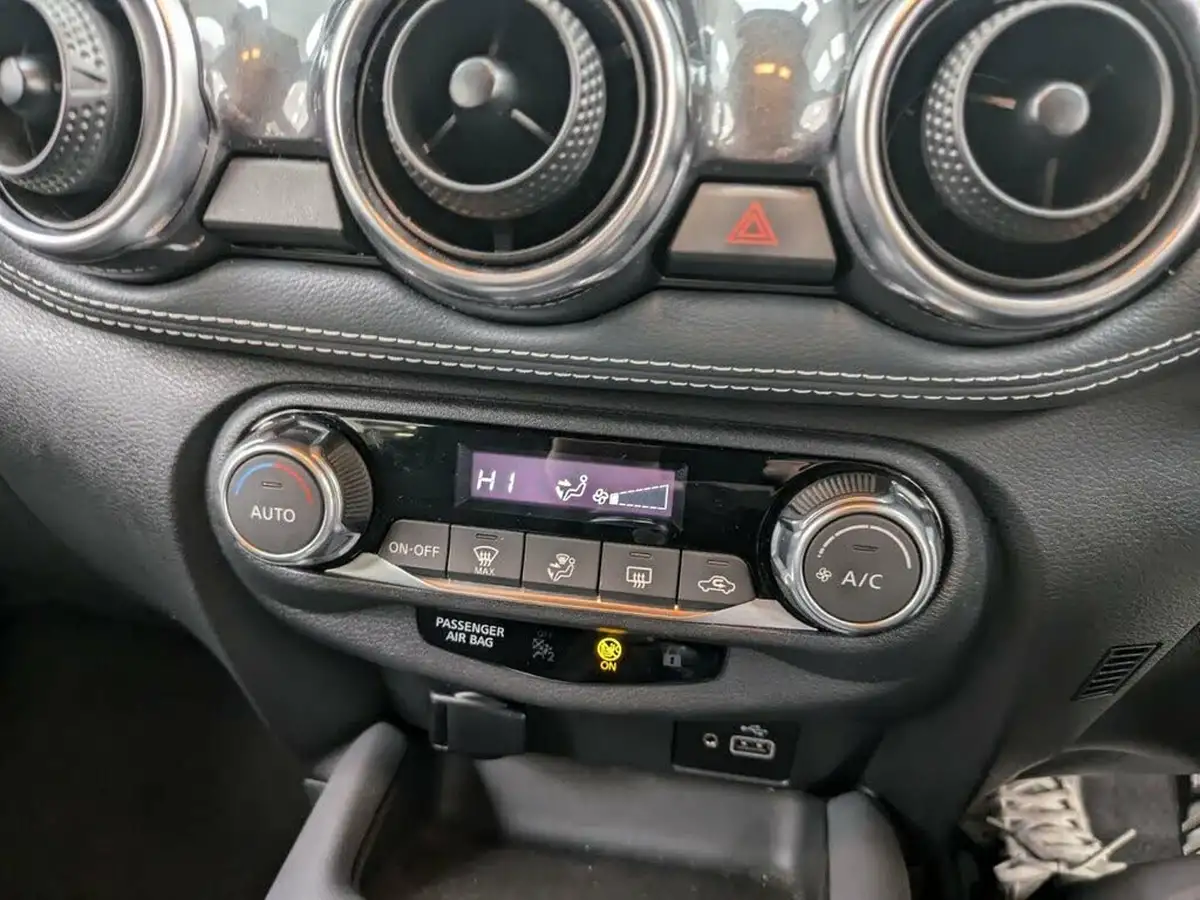 2021-nissan-juke-10-dig-t-n-connecta-big-20