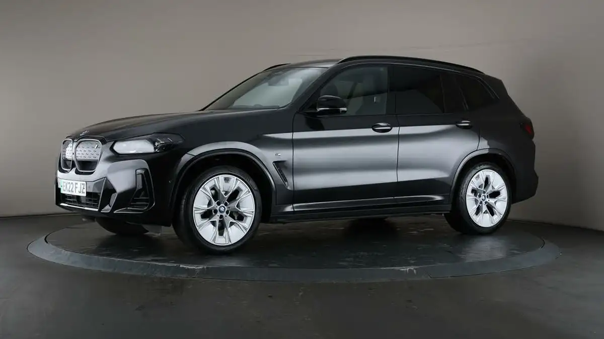 2022-bmw-ix3-e-m-sport-pro-big-34