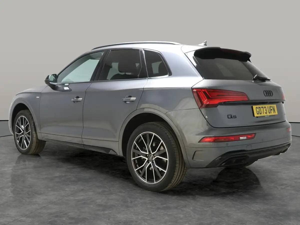 2024-audi-q5-20-tdi-s-line-big-12