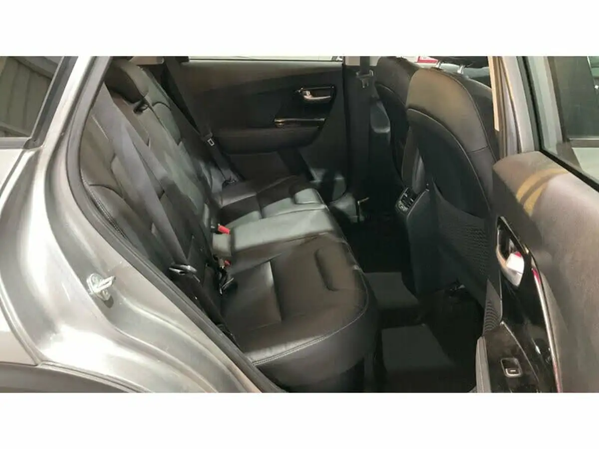 2022-kia-niro-16-gdi-3-156kwh-big-5