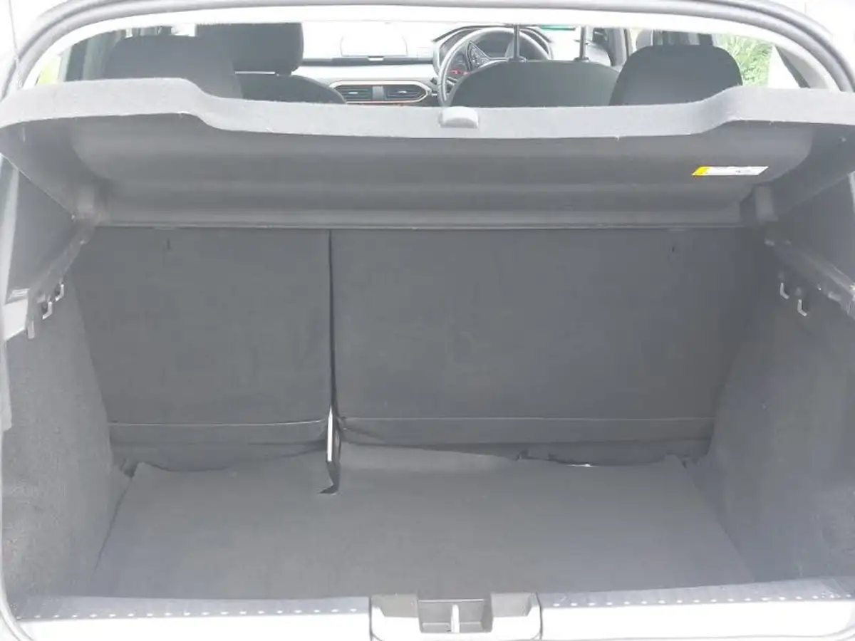 2022-dacia-sandero-stepway-10-tce-essential-90bhp-big-7