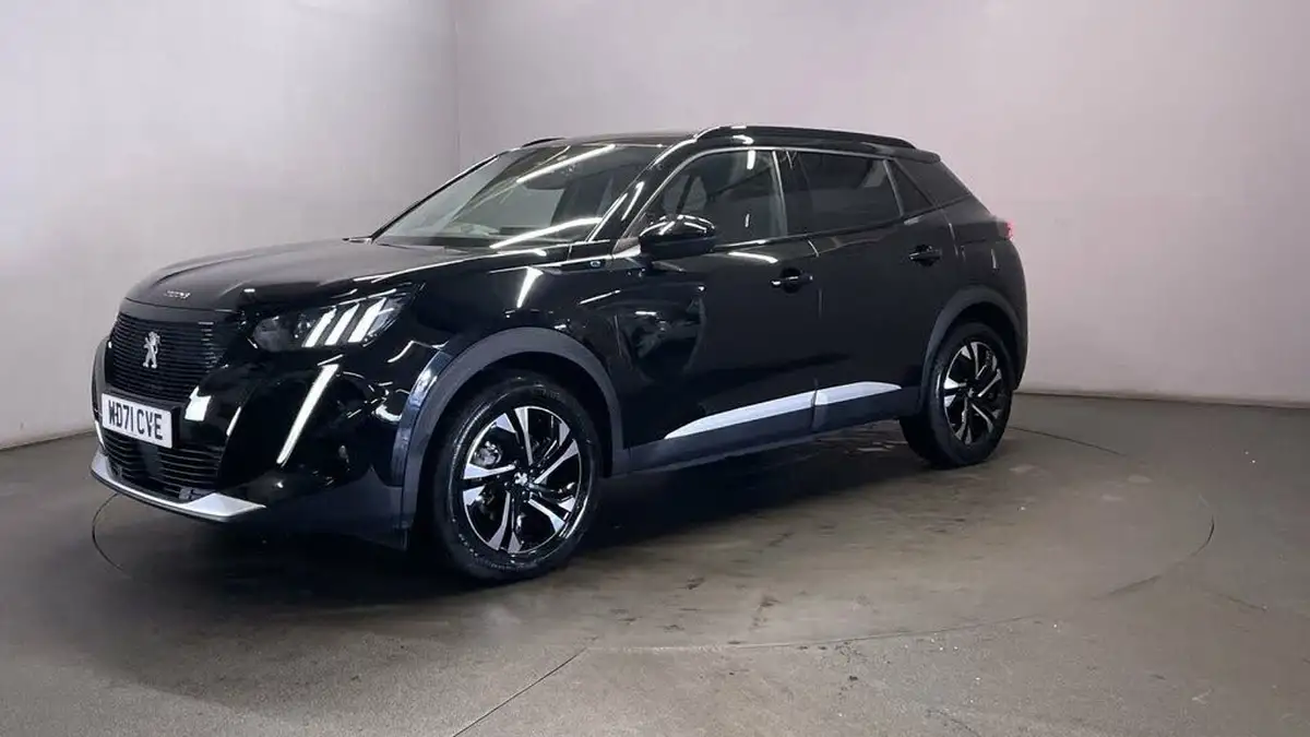 2022-peugeot-2008-suv-e-gt-big-3