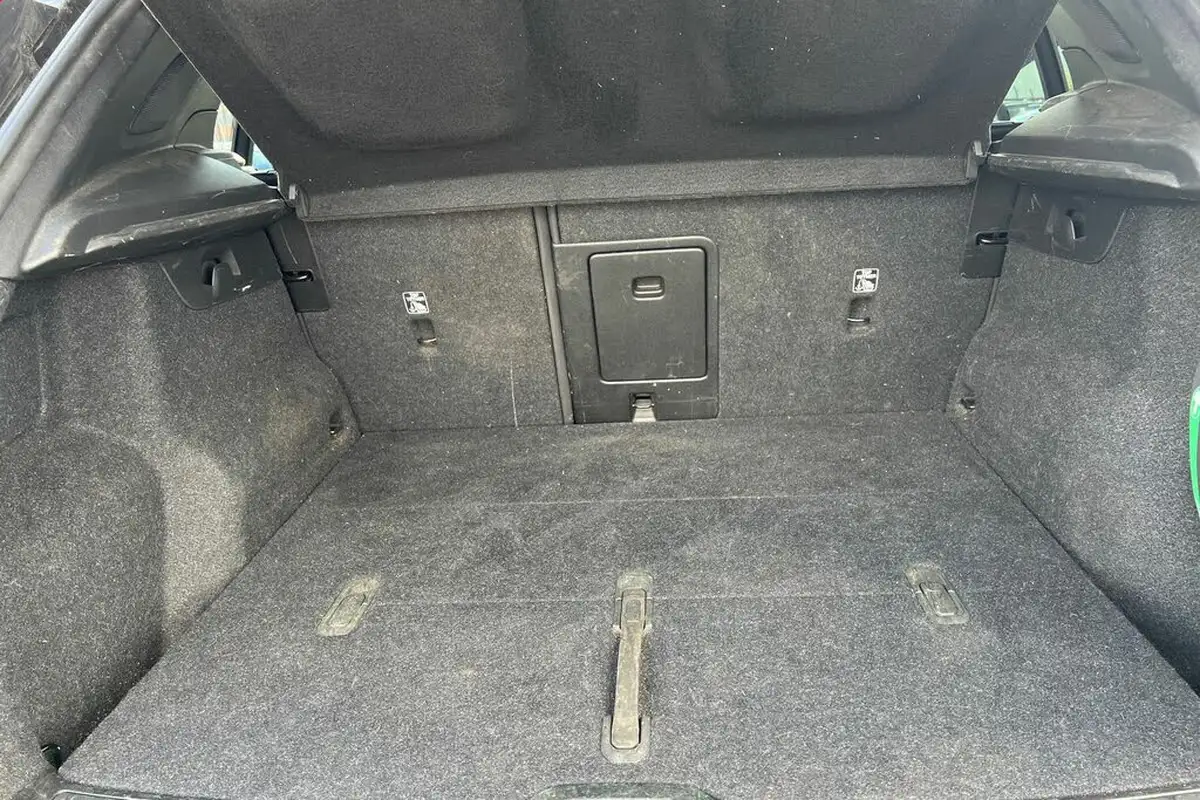 2022-volvo-c40-e-twin-recharge-pro-big-7