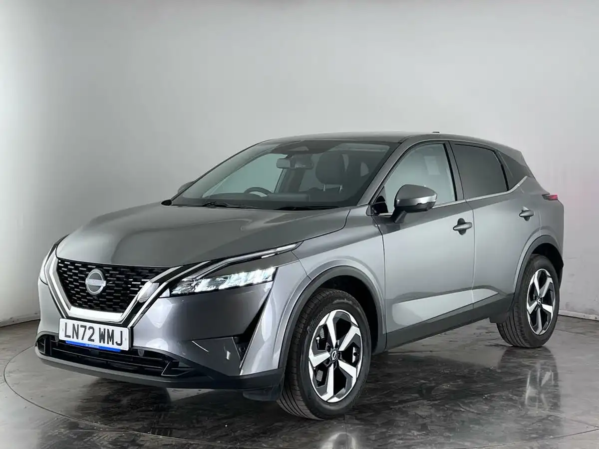 2022-nissan-qashqai-13-dig-t-n-connecta-140ps-big-1