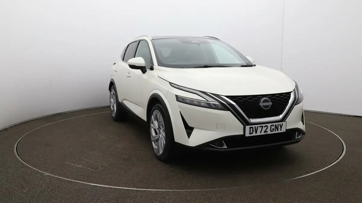 2022-nissan-qashqai-13-dig-t-tekna-big-35