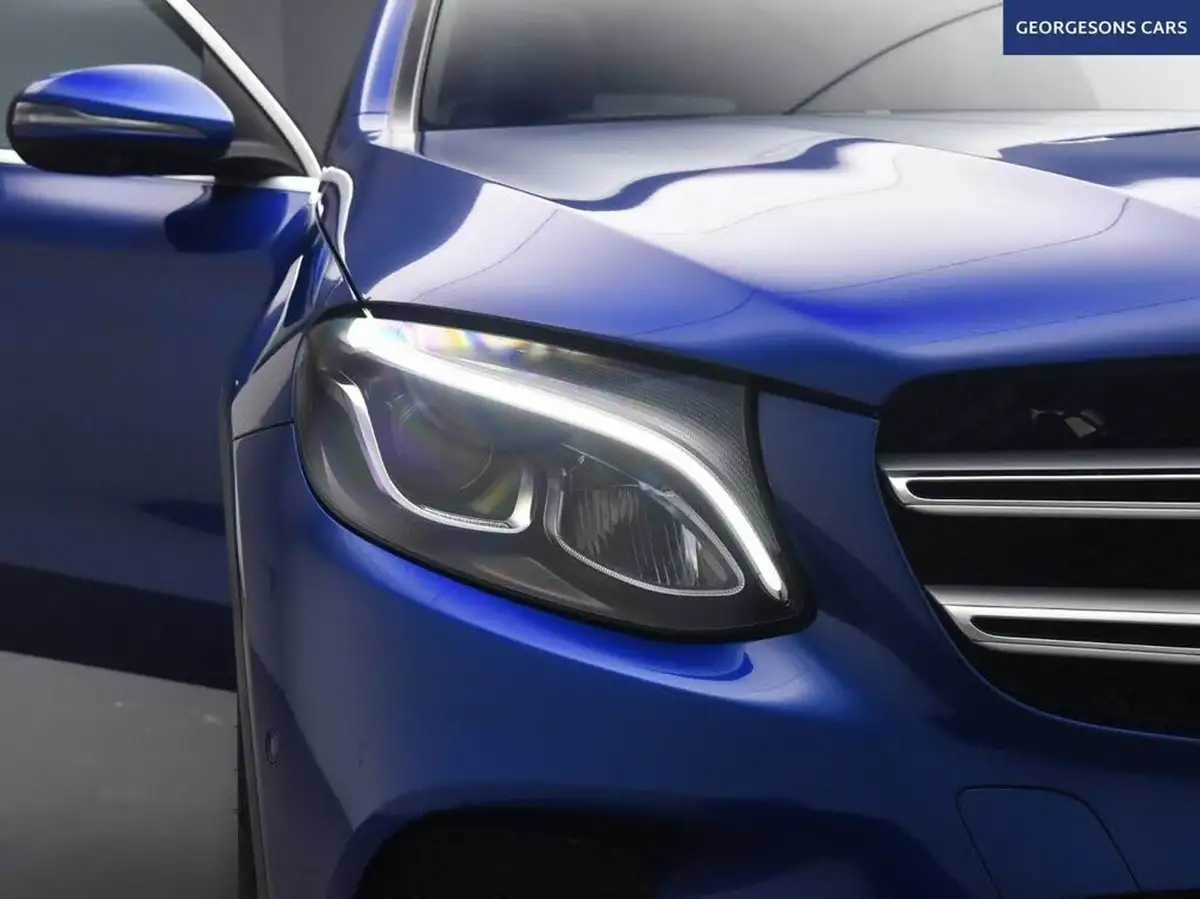 2018-mercedes-benz-glc-class-21d-glc250d-amg-line-premiumss-station-wagon-5d-big-10