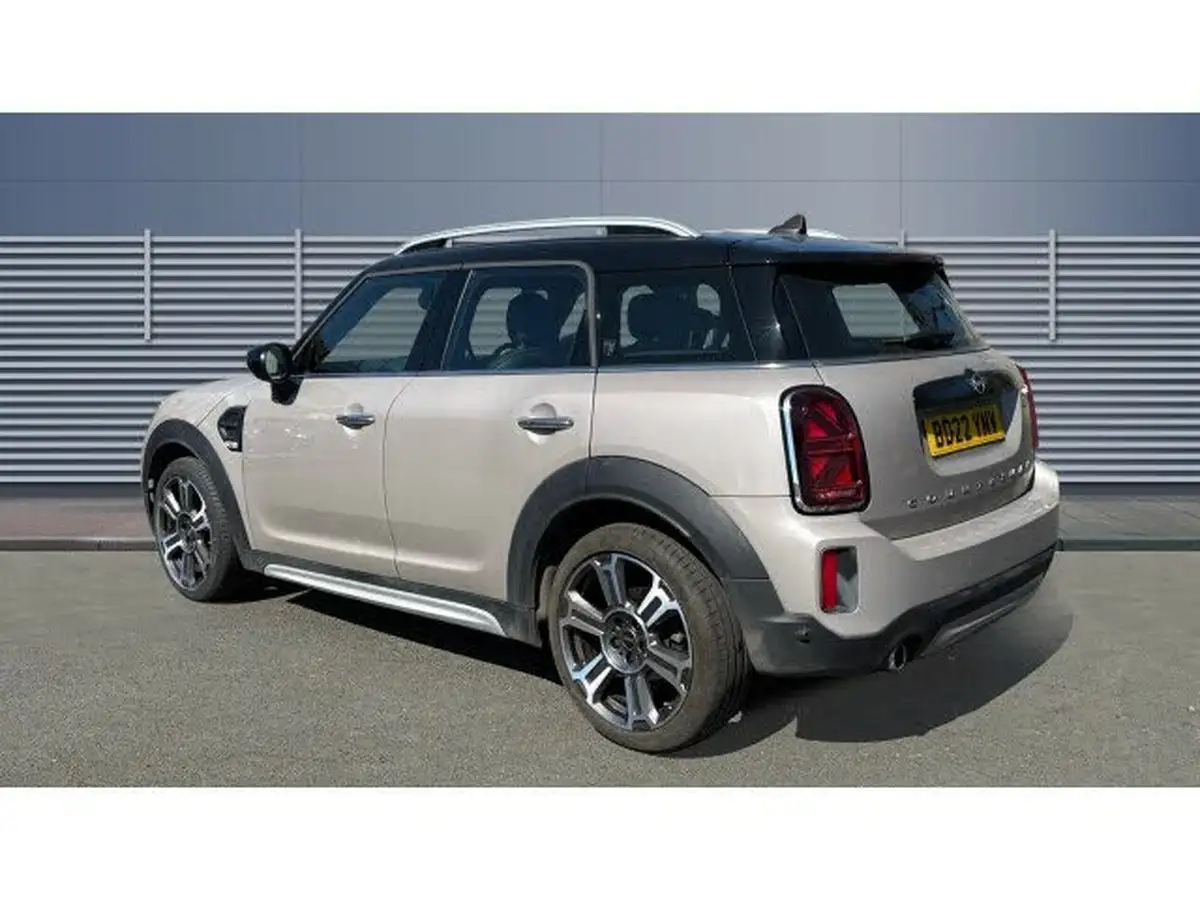 2022-mini-countryman-15-cooper-exclusive-premium-auto-big-1