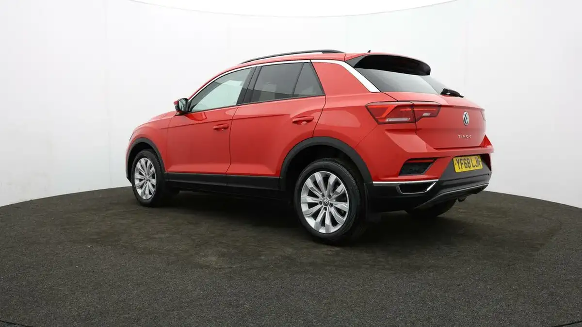2018-volkswagen-t-roc-10-tsi-se-big-66
