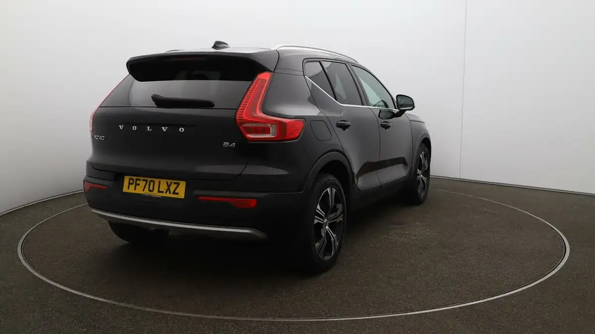 2021-volvo-xc40-20-b4-inscription-pro-197bhp-geartronic-big-46