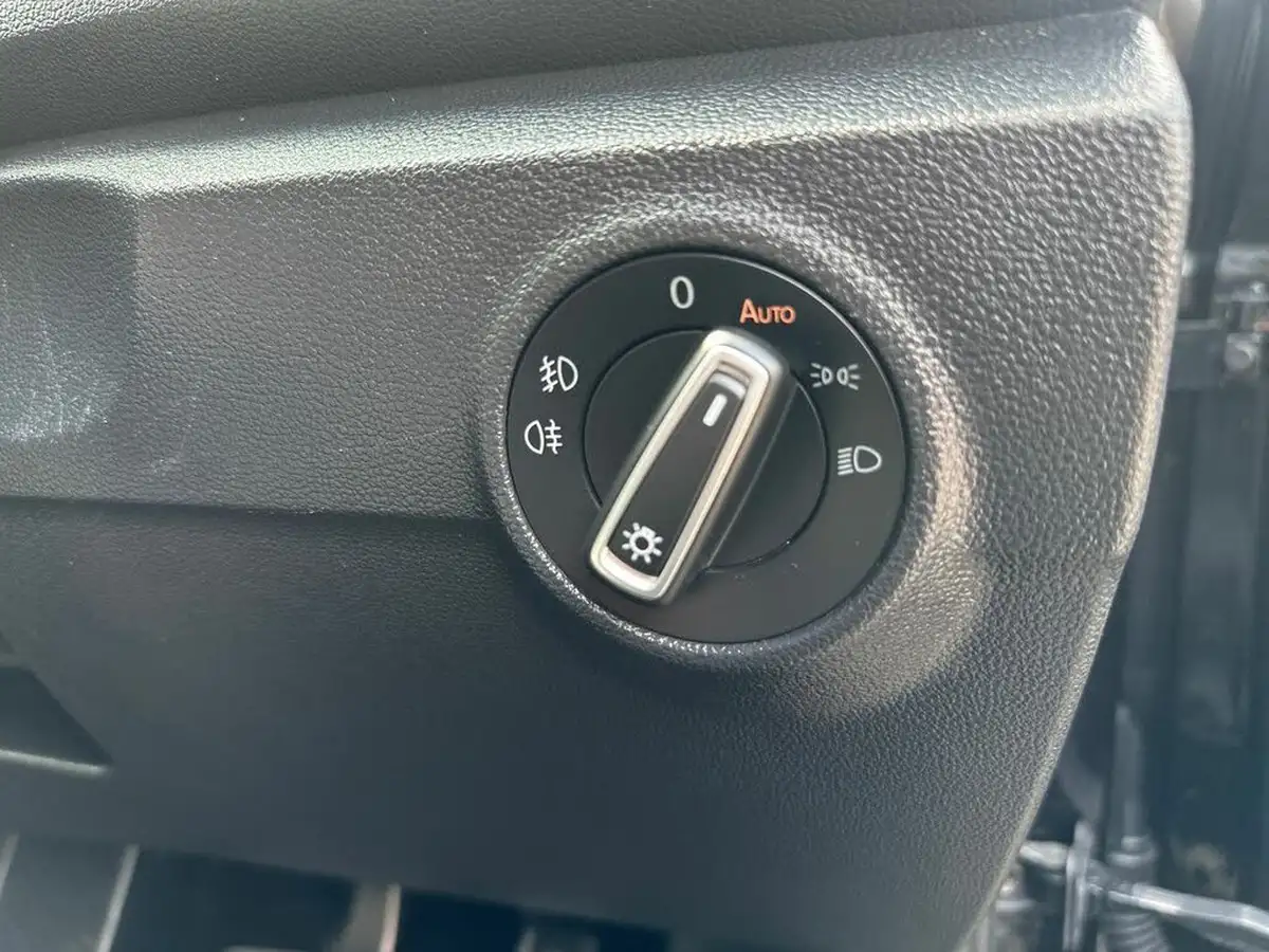2021-volkswagen-t-roc-20tdi-r-line-evo-dsg-big-22