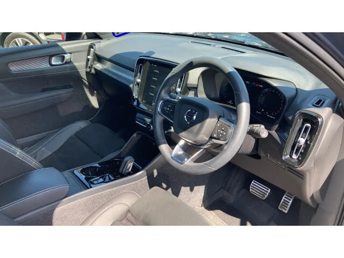 2021-volvo-xc40-15-t3-r-design-161bhp-auto-big-10