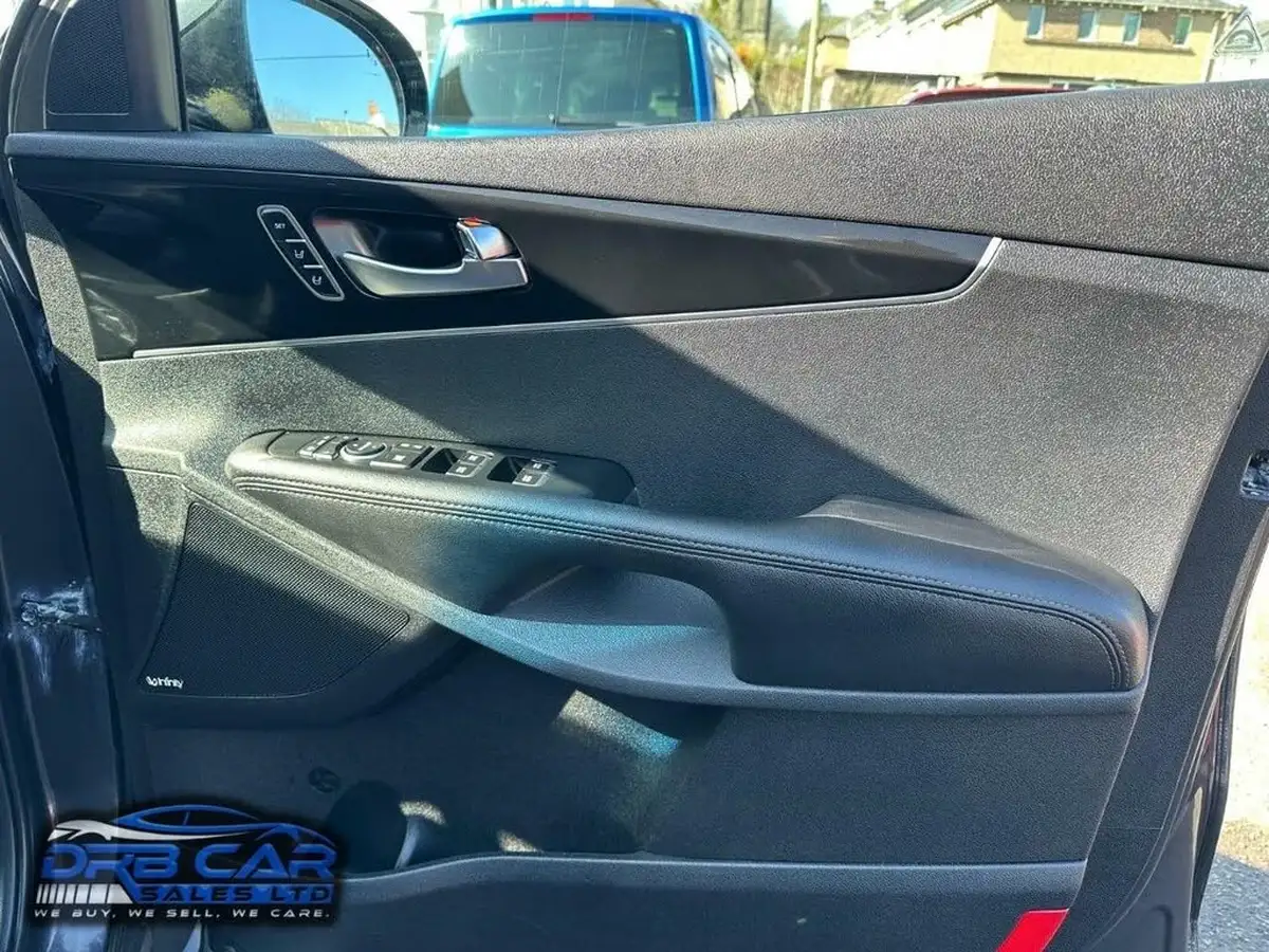 2017-kia-sorento-22-crdi-kx-4-big-46