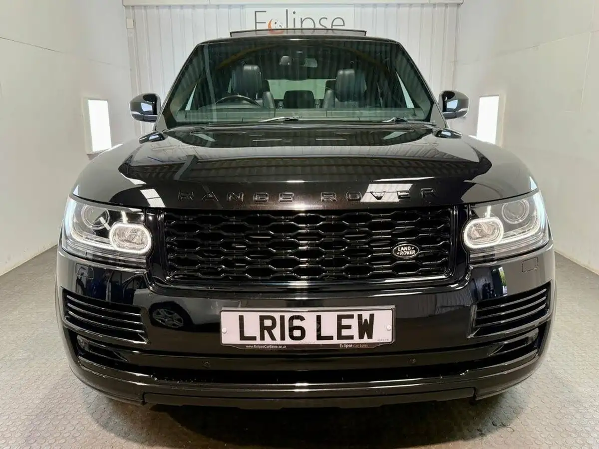 2016-land-rover-range-rover-30tdv6-vogue-30td-v6-awd-big-1
