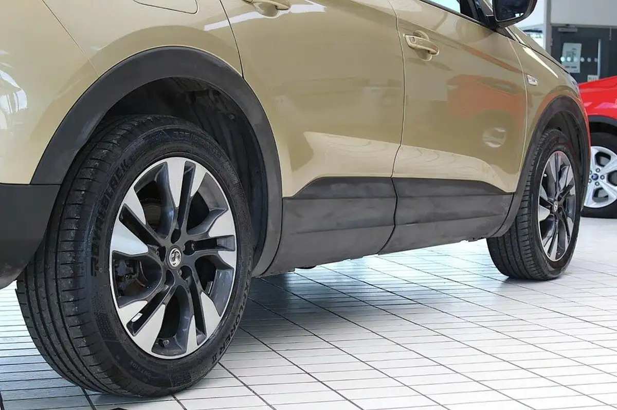 2018-vauxhall-grandland-x-12-sport-nav-130ps-big-12