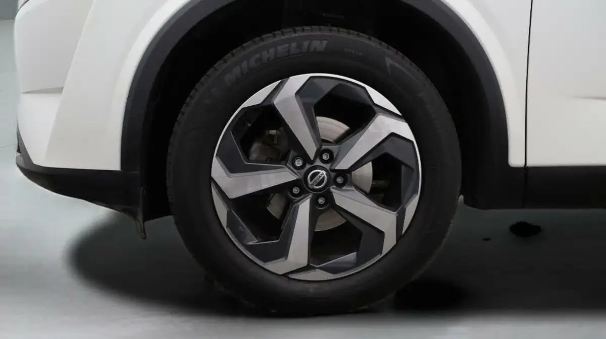 2022-nissan-qashqai-13-dig-t-n-connecta-140ps-big-18