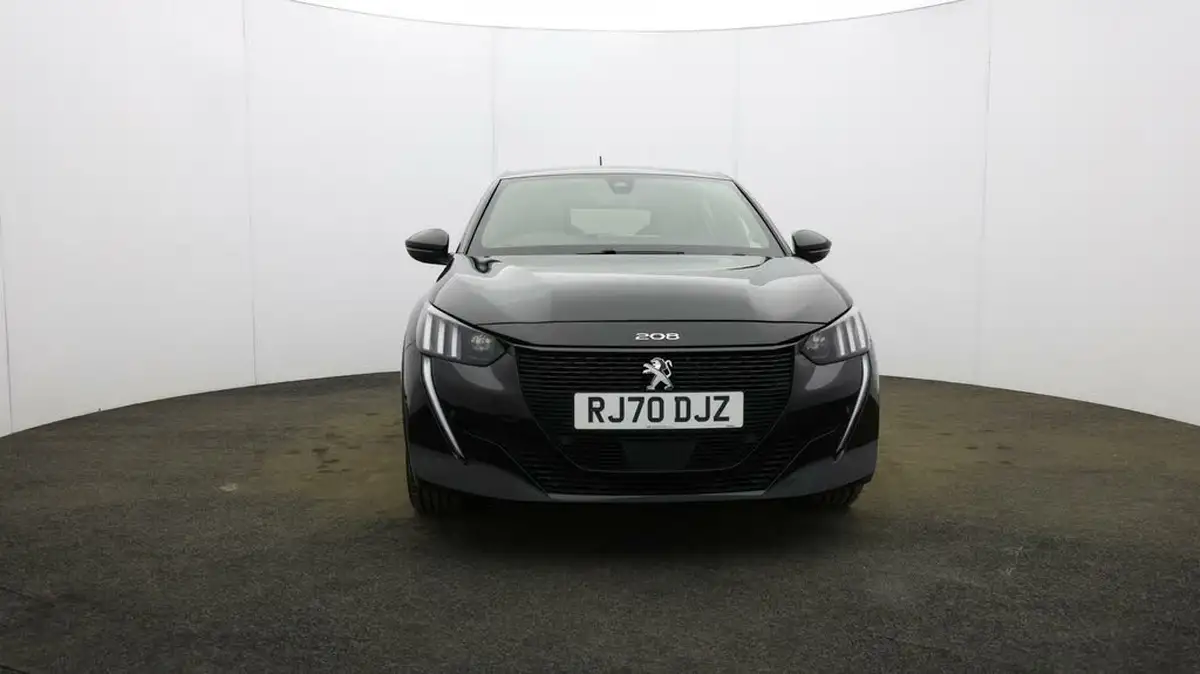 2021-peugeot-208-e-gt-50kwh-big-1