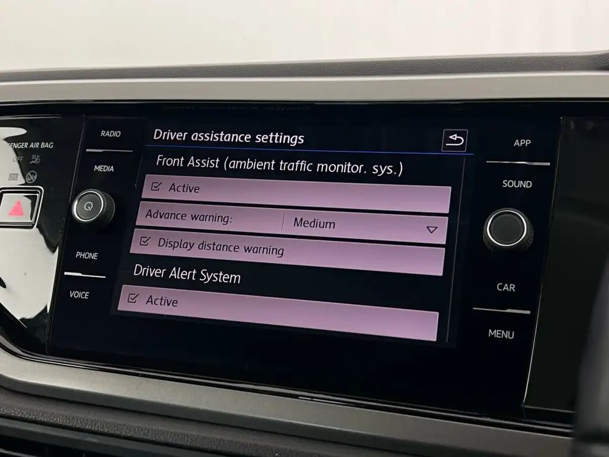 2019-volkswagen-polo-10-tsi-se-ss-big-26