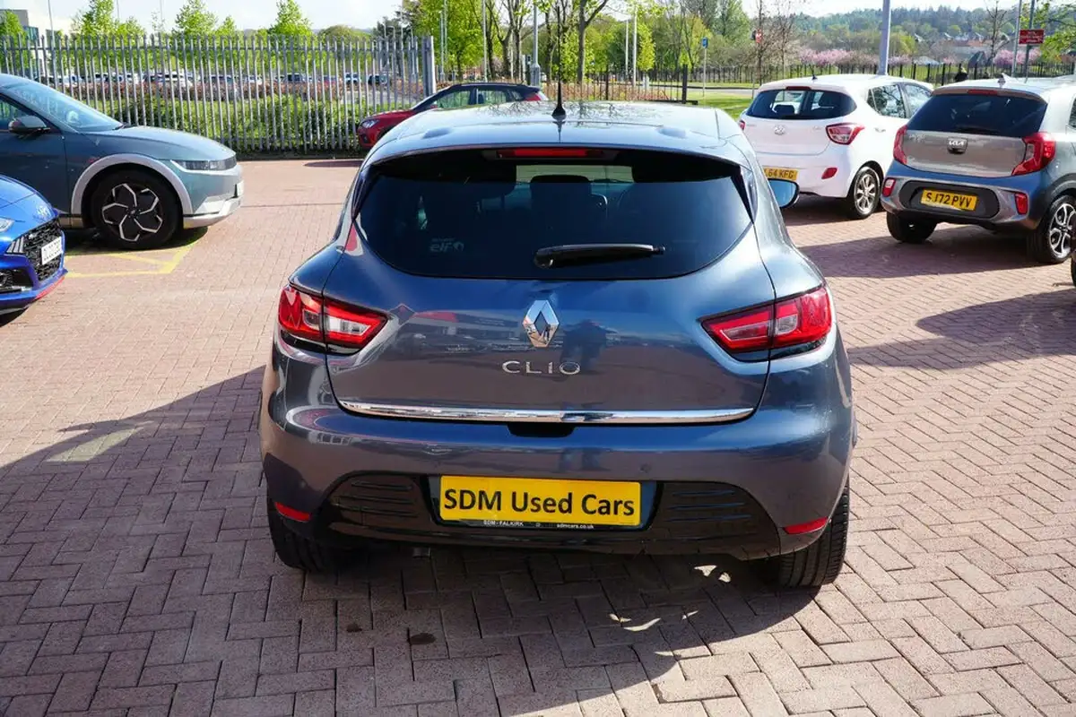 2019-renault-clio-09-tce-iconic-75ps-big-9