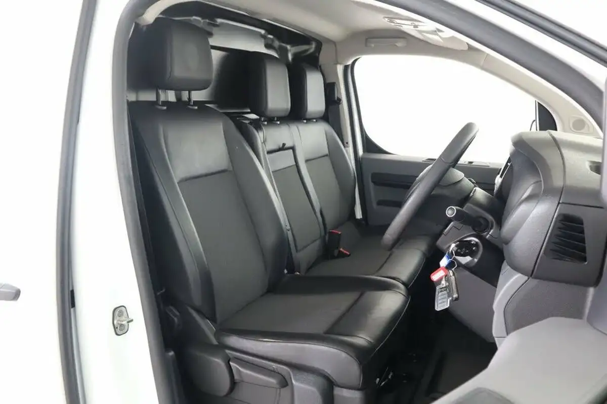 2020-citroen-dispatch-15bluehdi-enterprise-m-1000-100pseu6dt-e-big-26