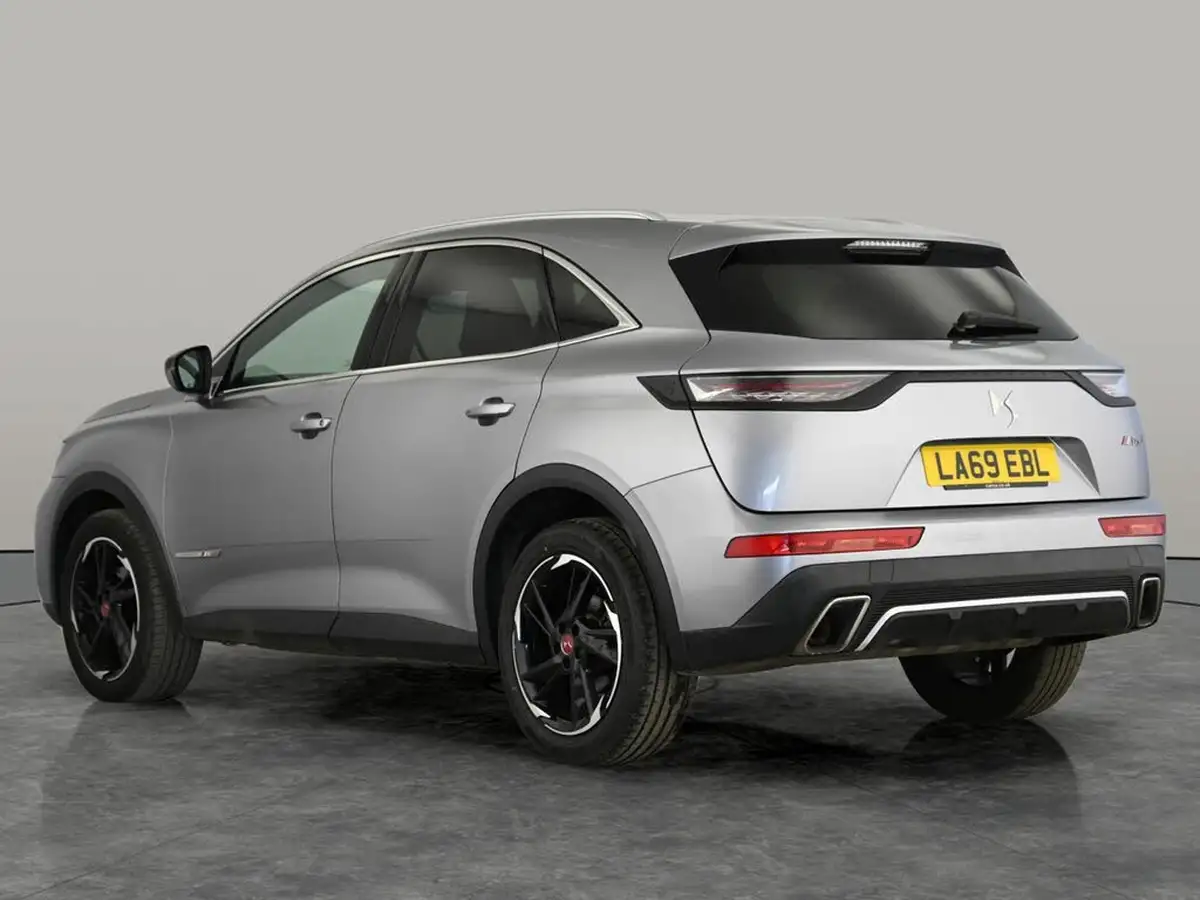2019-ds-ds-7-crossback-16-puretech-performance-line-180ps-big-9