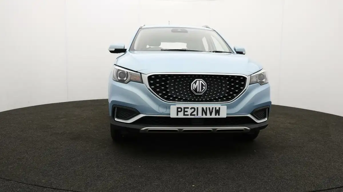 2021-mg-zs-suv-e-exclusive-ev-big-51