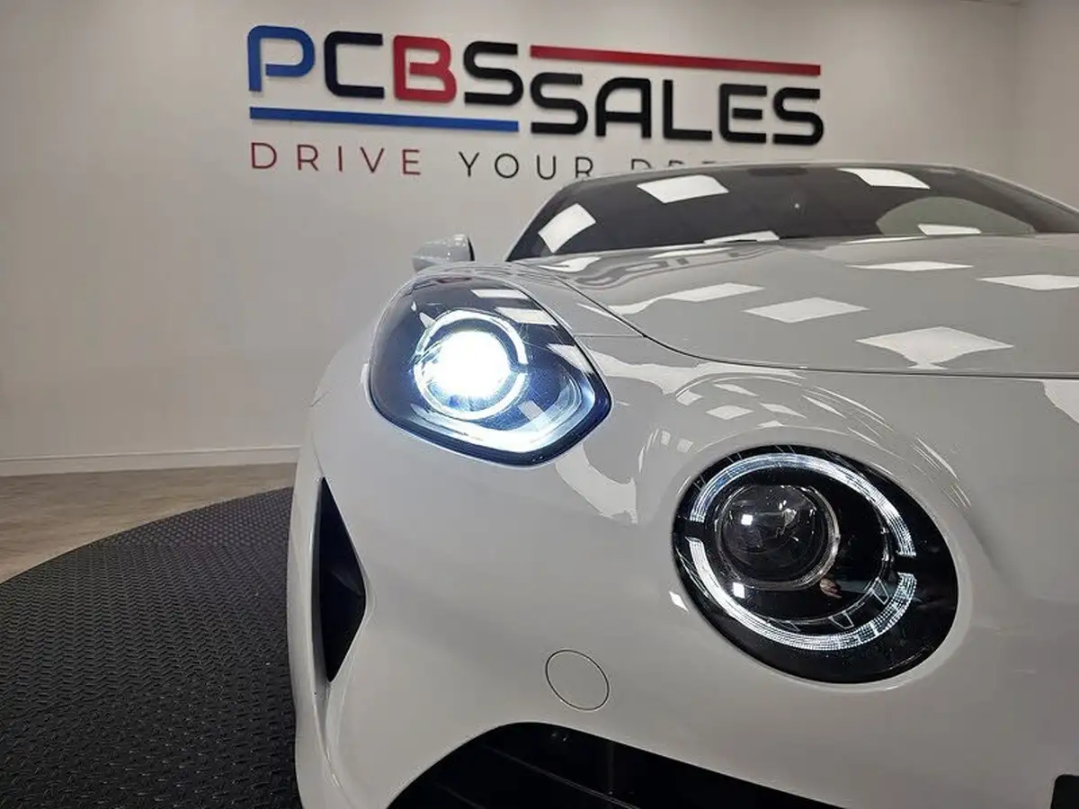 2022-alpine-a110-18-t-pure-big-32