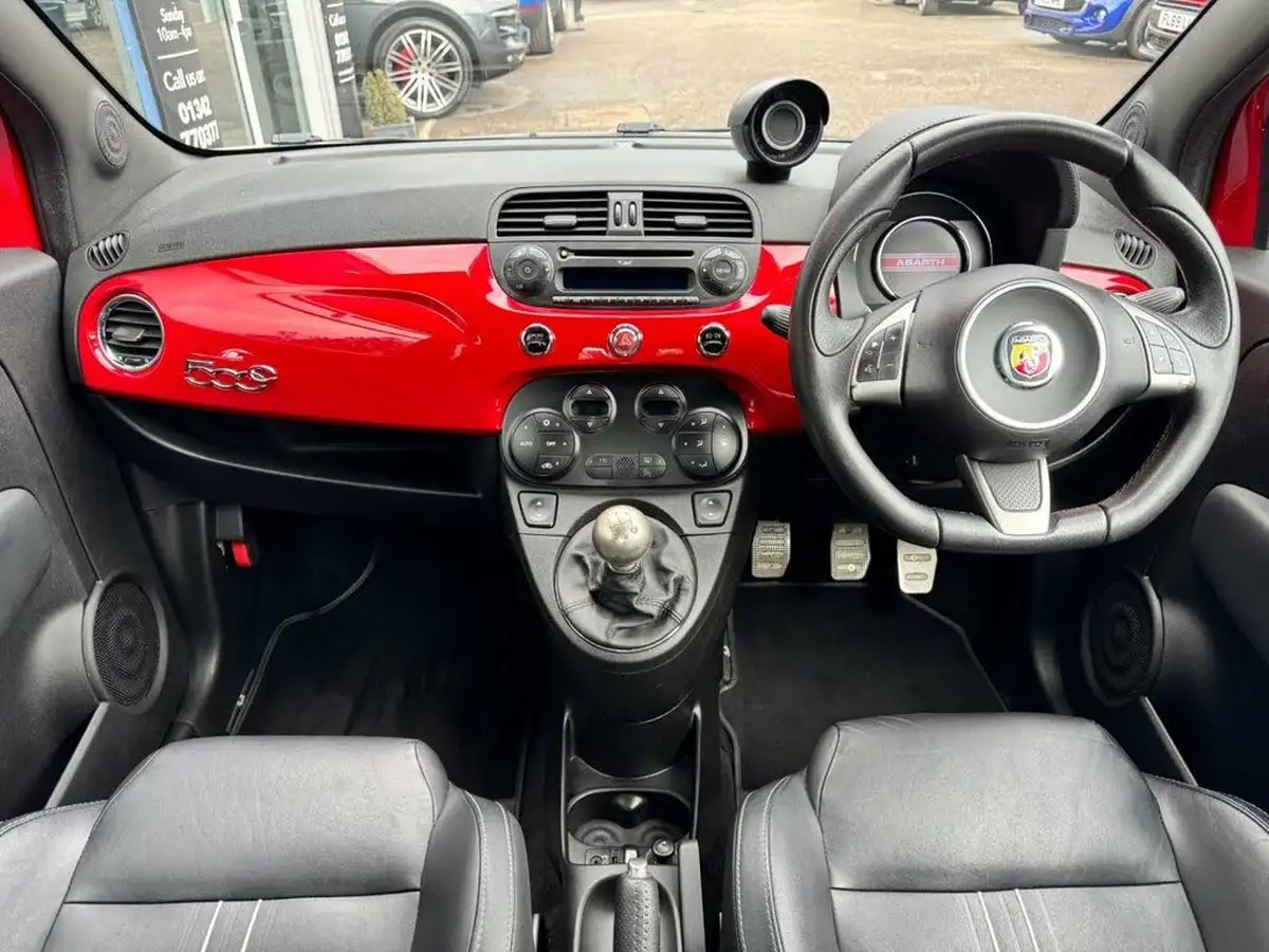 2015-abarth-500c-14-595c-turismo-big-11